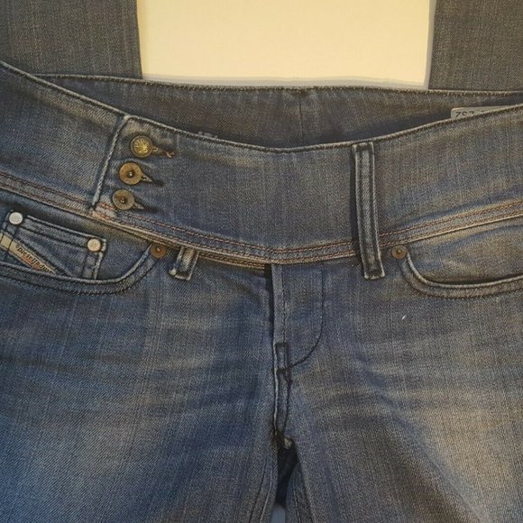 Diesel Cherock Medium Wash Low Rise Boot Cut Jeans - Picture 4 of 6